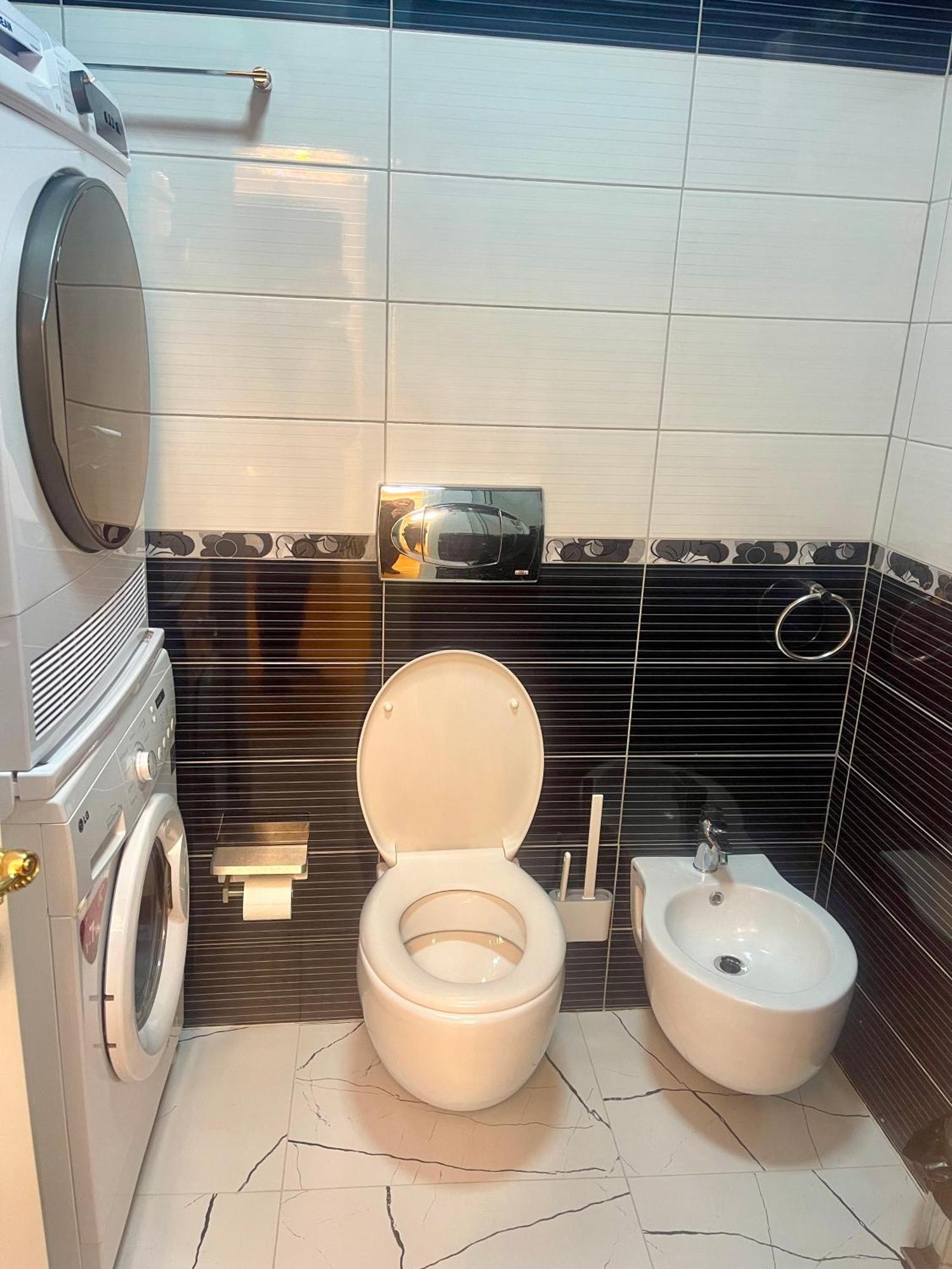 Deoni Apartment Luxury Tirana Exterior photo